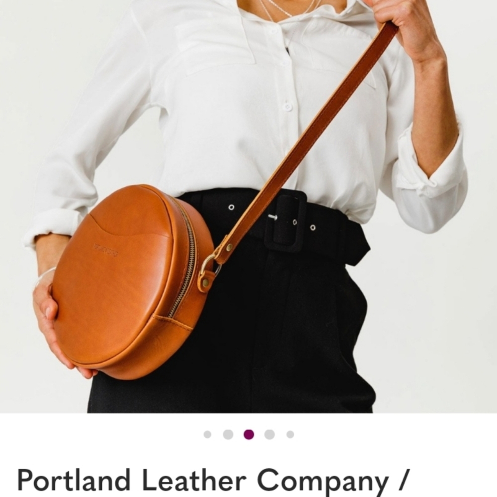 Portland Leather Company Almost Perfect Circle Suede Leather Crossbody Dakota 9” - Picture 3 of 12